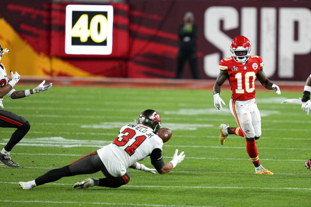 Chiefs Buccaneers Super Bowl Football